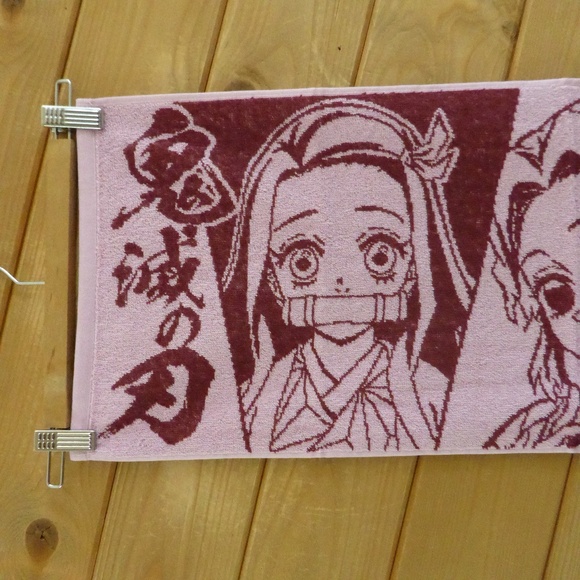 Kimetsu no Yaiba 鬼滅の刃 Damon Slayer Pink Magenta Face Towel New - Picture 2 of 6
